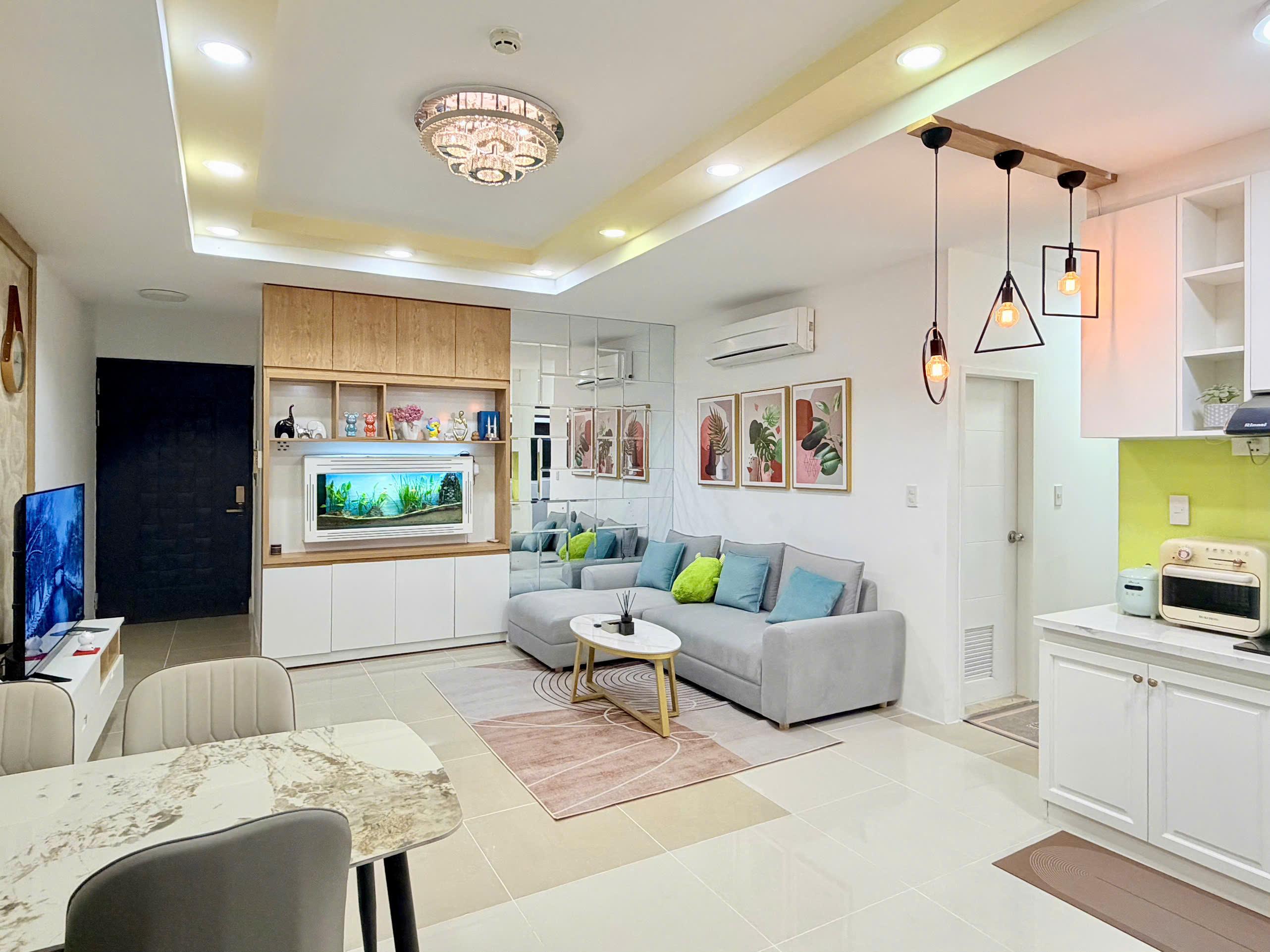 Chính chủ căn góc 83m2 Hoàng Kim Thế Gia, sổ hồng sẵn, nhà mới, full nội thất