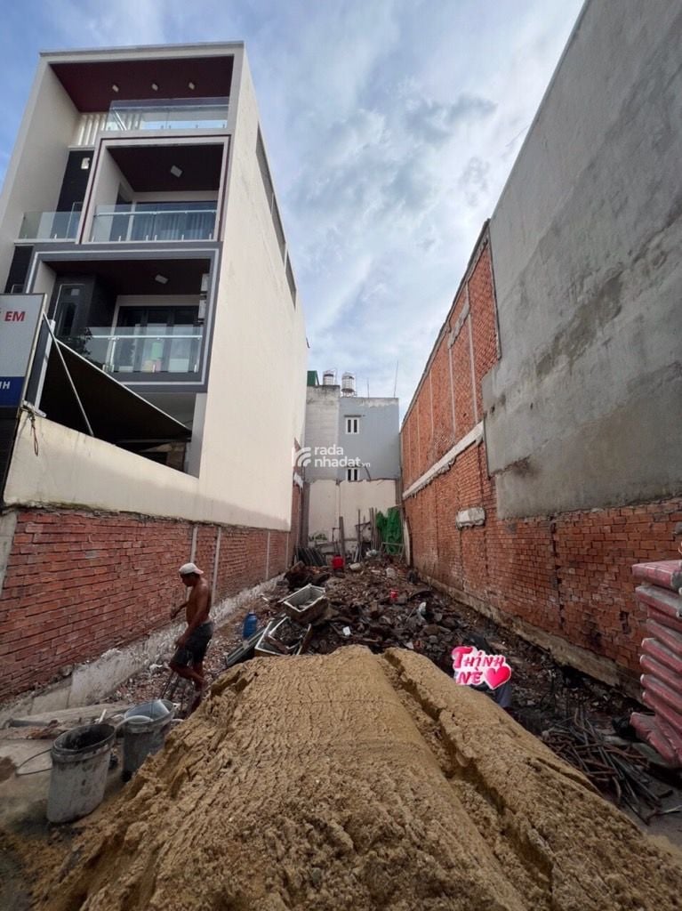 BÁN ĐẤT LIÊN KHU 4 5 BÌNH TÂN 120M2 6.X TỶ 6X20M HẺM 6M XE HƠI TỚI CỬA