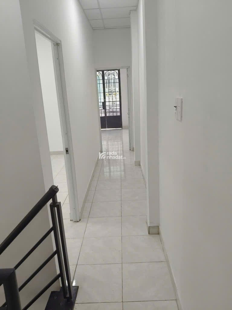 Bán nhà 2 tầng mới - Hẻm Đường 138 P.Tân Phú - Q9. Giá chỉ 3.35 tỷ 
