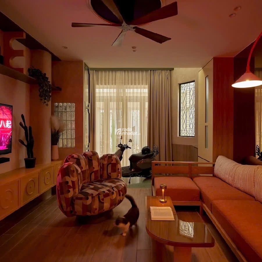 Nhà Trong Mơ thiết kế dịu dàng nội thất xịn, DT 4x9.5m, ngay trung tâm #Quận10 