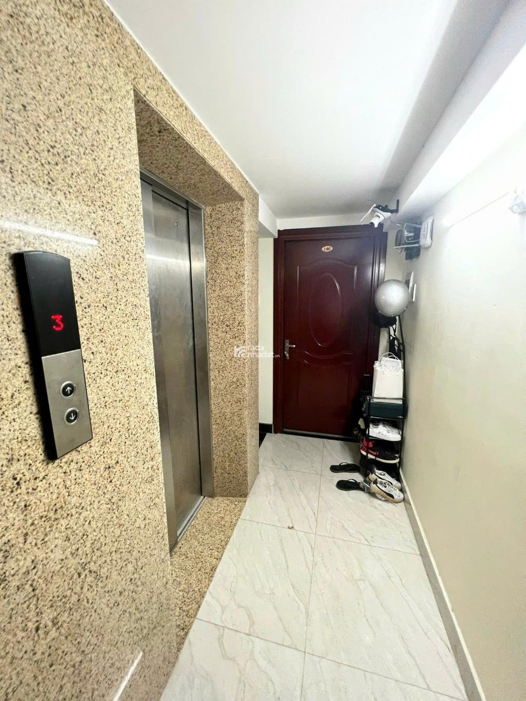 HẺM XE HƠI XÔ VIẾT NGHỆ TĨNH, BÌNH THẠNH, 4 TẦNG MỚI TINH Ở NGAY. GIẢM 350TR CHỈ CÒN 13.2T TL 