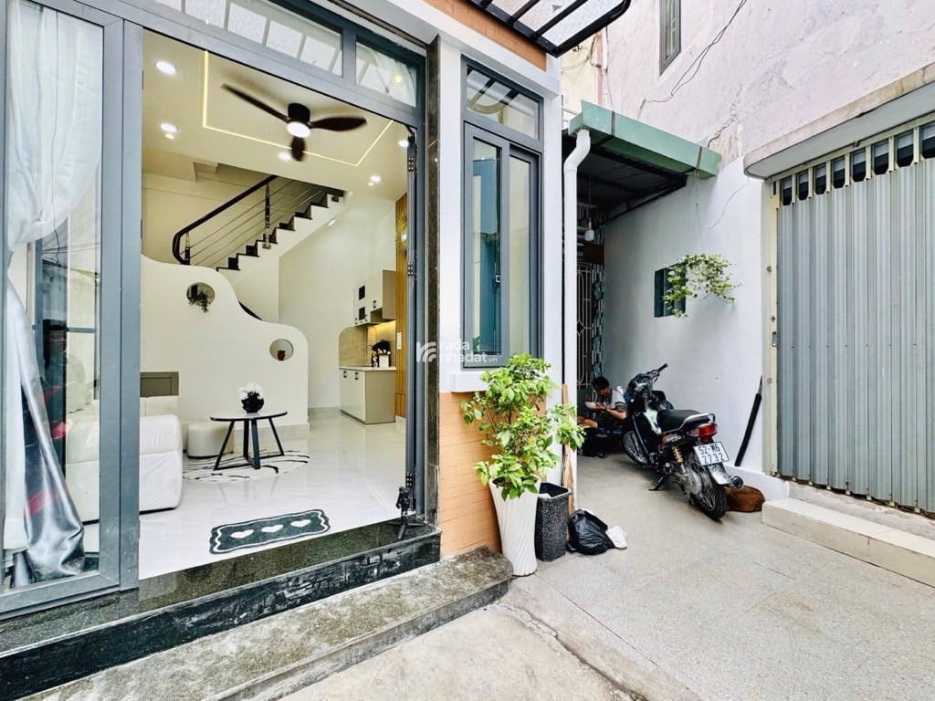 HẺM XE HƠI BÙI ĐÌNH TÚY, BÌNH THẠNH, 20M2 CÓ KC Ở NGAY. GIẢM 350TR CHỈ CÒN 5.35T TL 