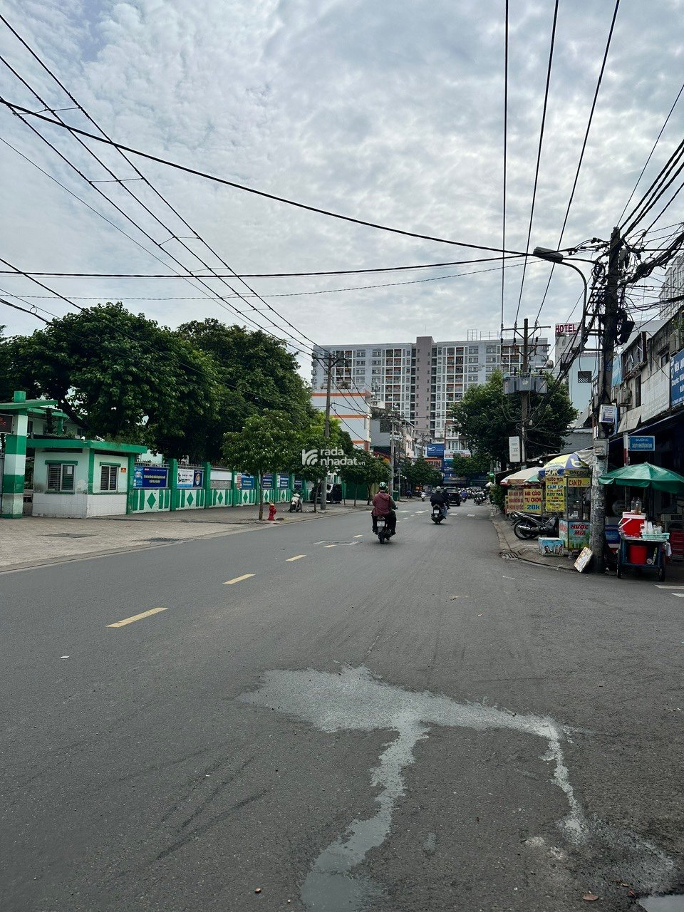 65 tỷ .DT LỚN  290 m2 - VỊ TRÍ ĐẮT ĐỊA , BÁN NHÀ  MT THẠCH LAM Q. TÂN PHÚ . 