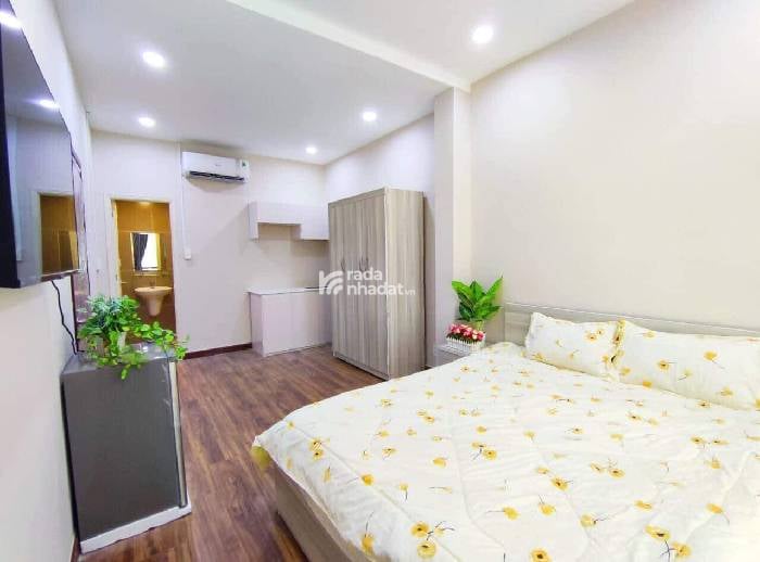 MTKD KHU ĐỆ NHẤT KHÁCH SẠN - VỊ TRÍ ĐẮC ĐỊA - GIÁ TỐT NHỈNH 200TR/M CẢ NHÀ - HĐ THUÊ 95TR/TH