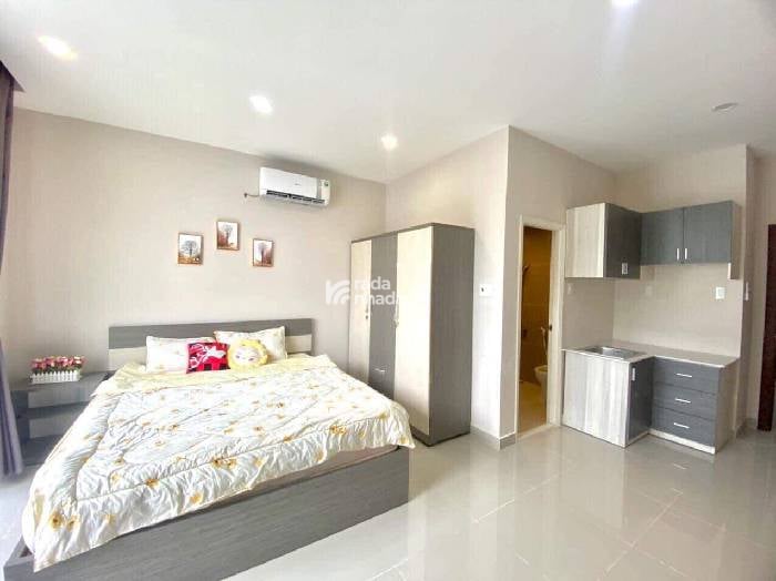 MTKD KHU ĐỆ NHẤT KHÁCH SẠN - VỊ TRÍ ĐẮC ĐỊA - GIÁ TỐT NHỈNH 200TR/M CẢ NHÀ - HĐ THUÊ 95TR/TH