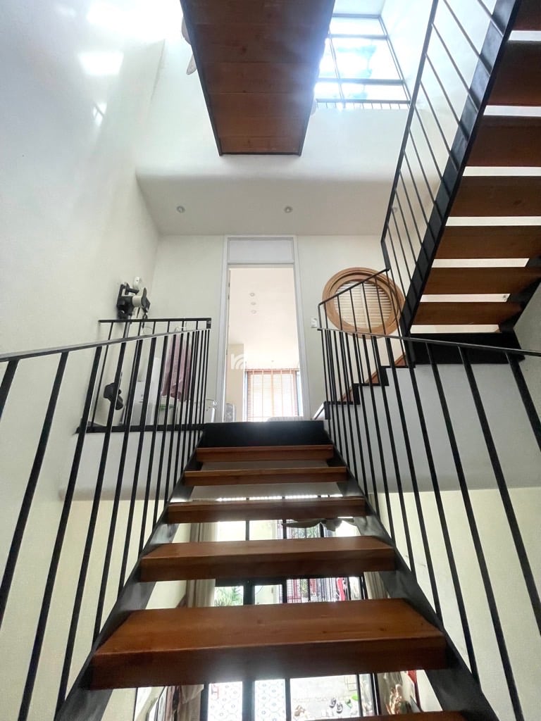 Bán nhà 2 mặt tiền hẽm ô tô đường nguyễn hữu tiến tây thạnh