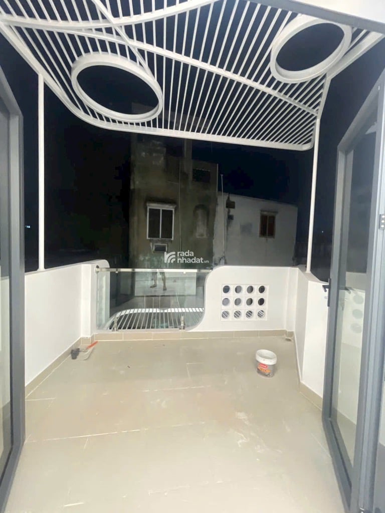 XE HƠI 5M ĐỖ CỬA - LÊ QUANG SUNG – P.9- Q.6- DT: 4.6 X 10M (NỞ HẬU: 5.2M) -7 TỶ 49