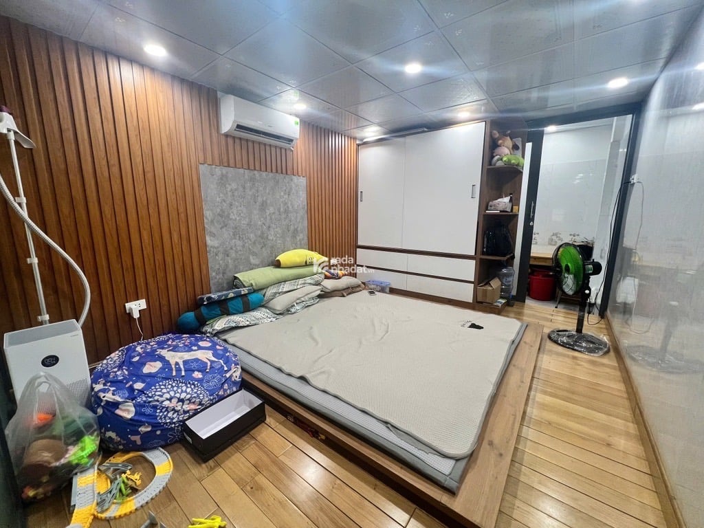 BÁN NHÀ ĐƯỜNG T8 TÂY THẠNH TÂN PHÚ ( 33m2 , 2 TẦNG BTCT ) HẺM XE HƠI TỚI CỔNG - GIÁ 4 TỶ TL 