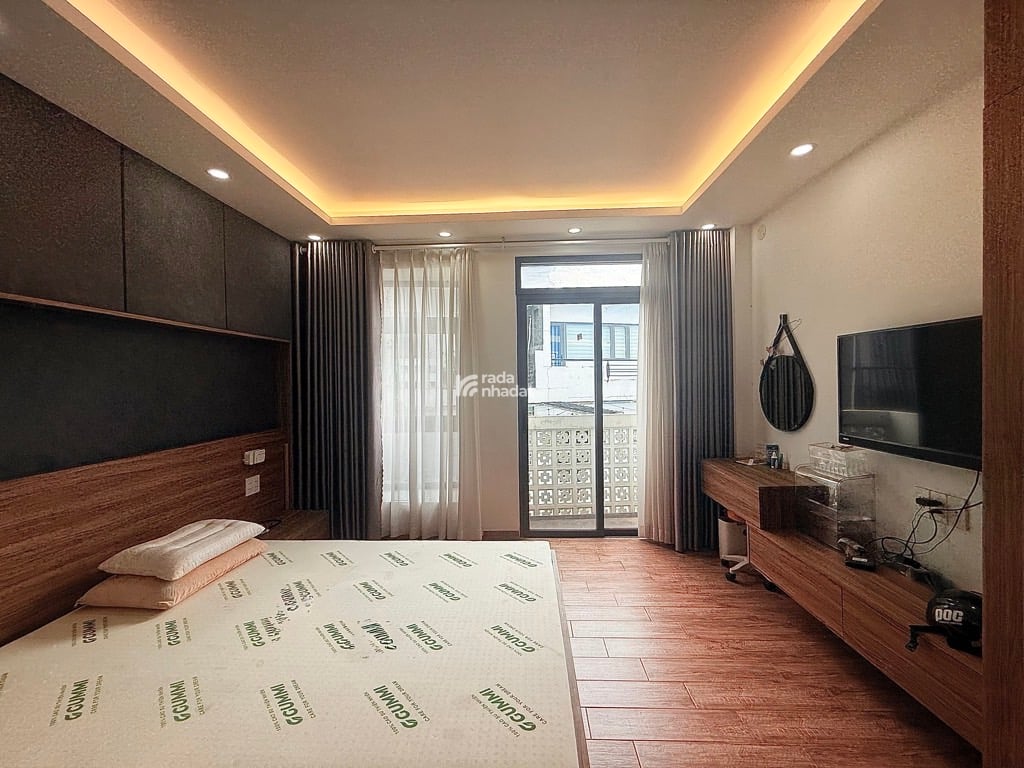 Bán nhà khu đồng bộ 5 tầng, 54m2, full nội thất, thang máy, Dương Quảng Hàm Gò Vấp, 9 tỷ