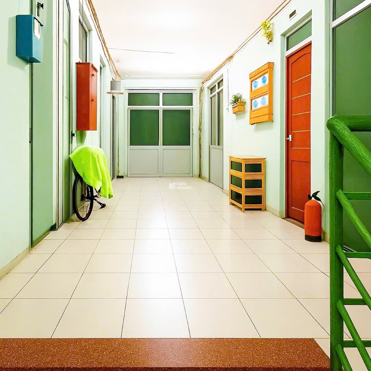 Chung cư Nguyễn Trãi - QUẬN 1 - 57 m2 - Cho thuê 108 triệu - Giá 3.7 tỷ