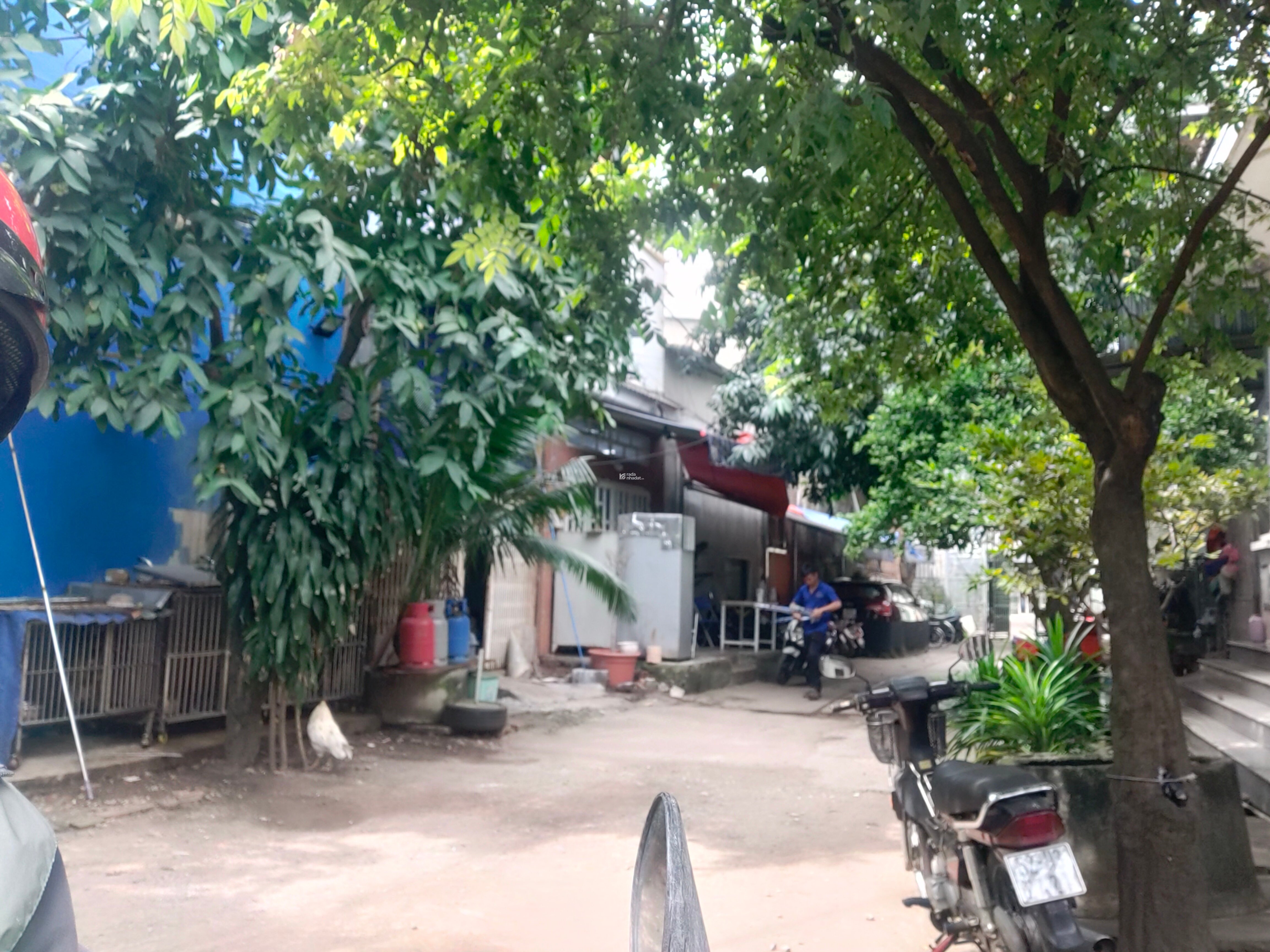 THICH HỢP MUA ĐẦU TƯ  - HẺM Ô TÔ - SÁT MẶT TIỀN LÊ VĂN QUỚI - NGAY NGÃ TƯ 4 XÃ  GIÁ 6.5 TỶ (TL) 