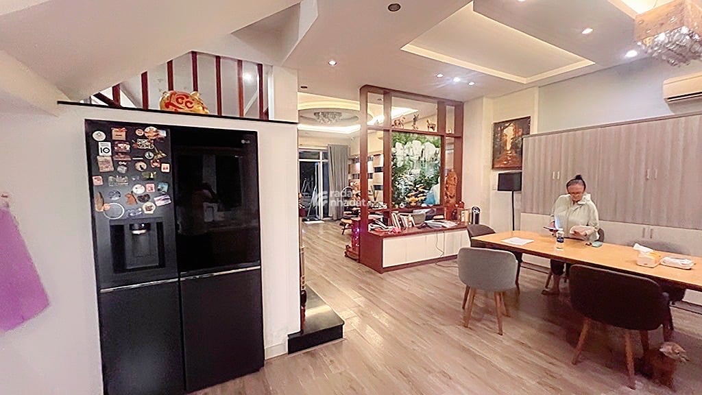 Bán nhà trung tâm tây thạnh gần chế lan viên