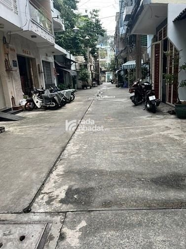 Hẻm 6m Dương Tử Giang Q11 ( 4 * 17 ) 3 Lầu 11.5 tỷ