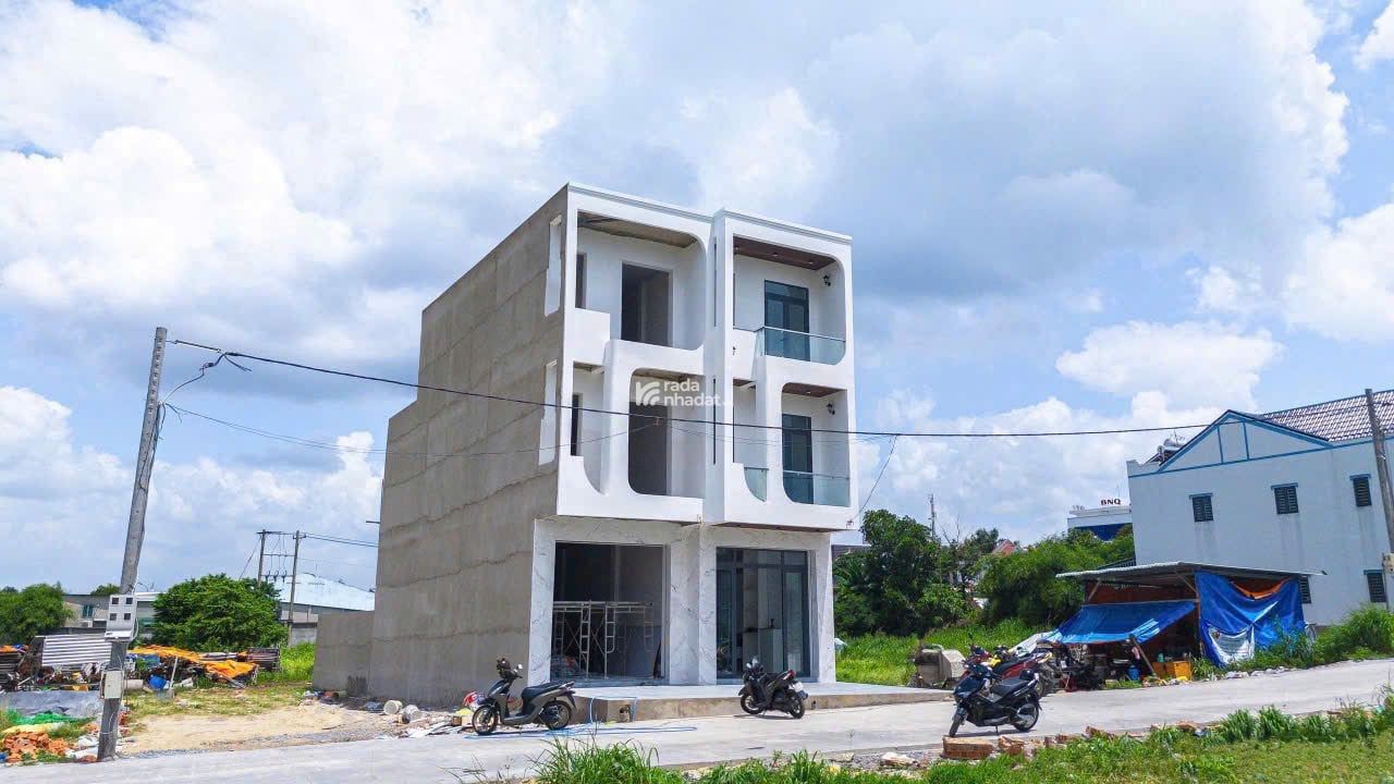 BÁN NHÀ HẺM XE HƠI -PHƯỜNG CHÁNH HIỆP - TP.HCM