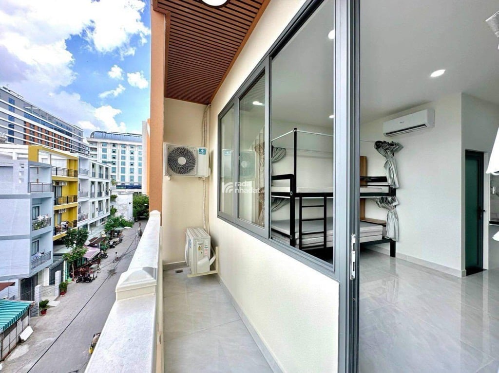 CHDV 6L có HẦM ngang 9m 140m2 26PNMB thuê HXH tới cửa ngay ĐH Văn Lang DT 170tr 27.5 tỷ