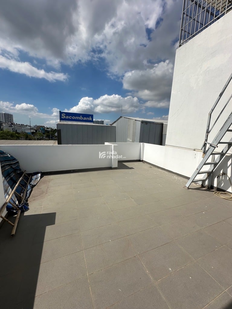 BÁN BIỆT THỰ KHU VIP AN DƯƠNG VƯƠNG 121.4M2 10.X TỶ SÂN ĐỂ Ô TÔ