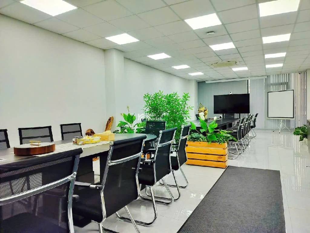 BÁN TÒA NHÀ VĂN PHÒNG VIP 7 TẦNG - MẶT TIỀN NGUYỄN VĂN NGHI - P.4 GÒ VẤP - DT GẦN 200M2