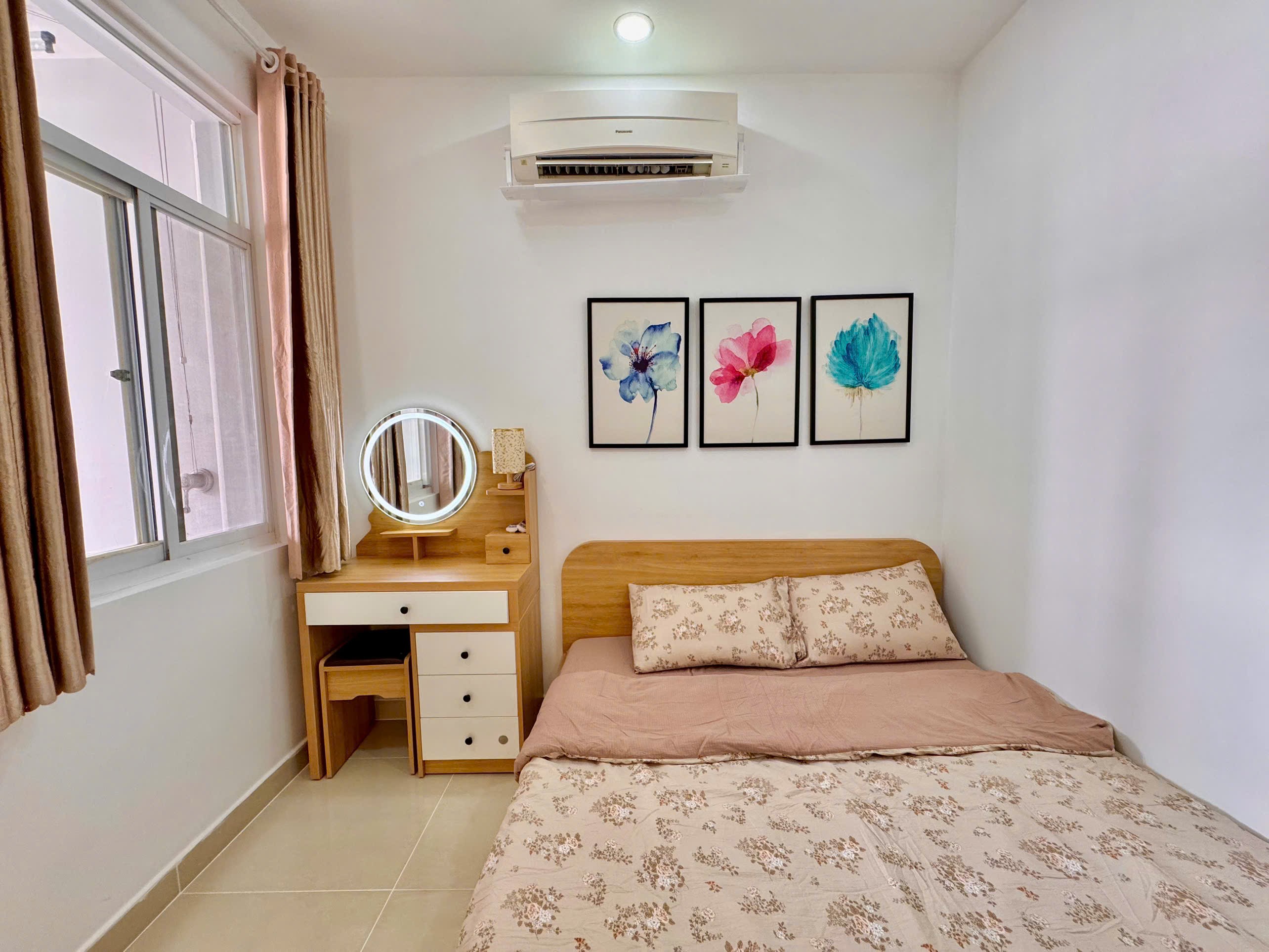 Bán nhanh căn hộ Sky garden 3 , PMH, Q7, Dt 71m2, tk 3PN nhà mới đẹp, giá chỉ 6,7 tỷ