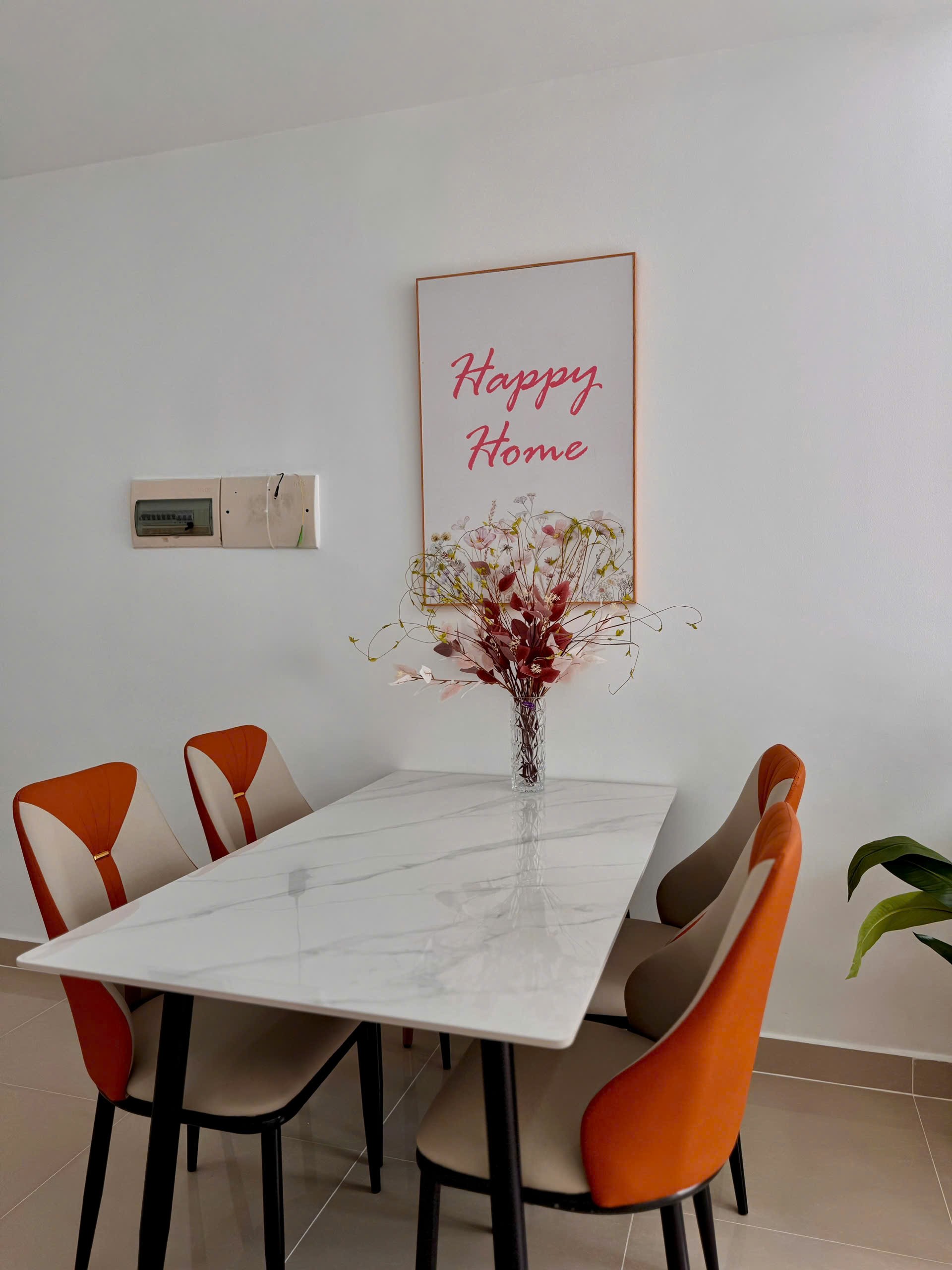 Bán nhanh căn hộ Sky garden 3 , PMH, Q7, Dt 71m2, tk 3PN nhà mới đẹp, giá chỉ 6,7 tỷ