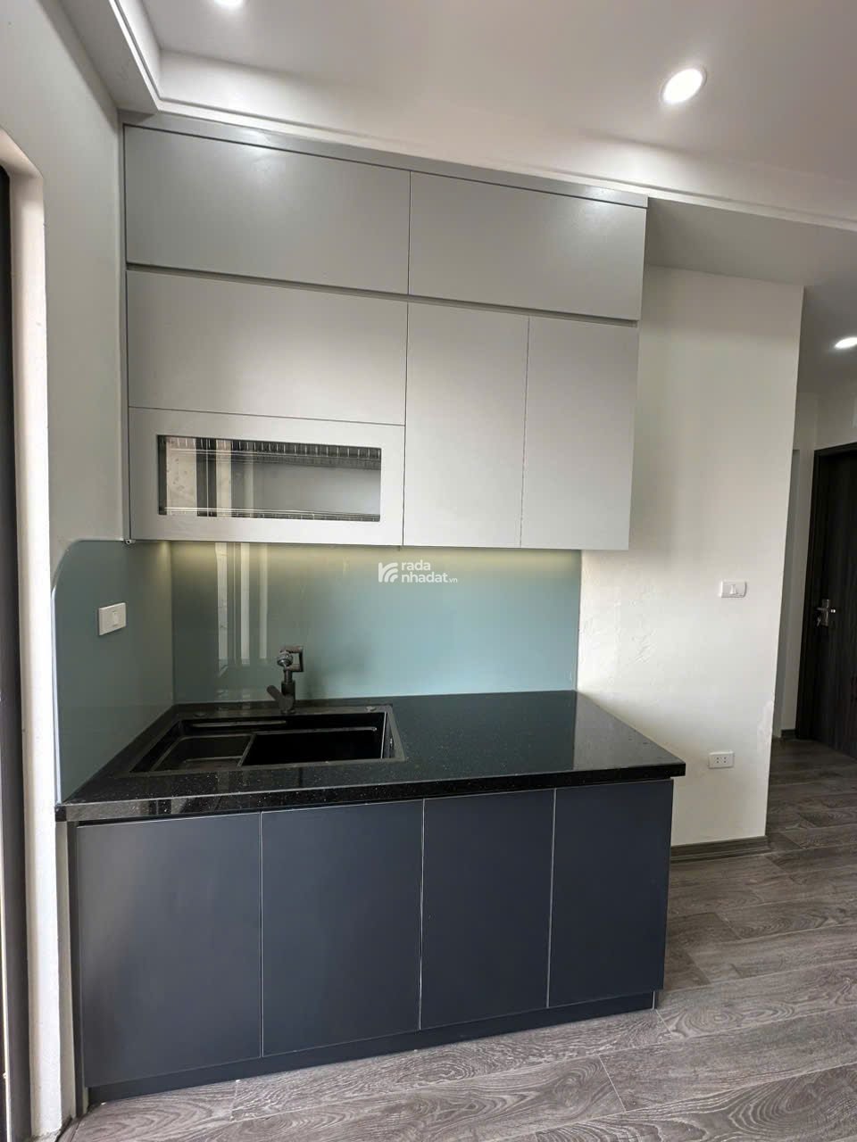 Cần tiền bán gấp CH 47m2 tầng 16 CT10 Đại Thanh 2 ngủ, full đồ, nhà mát, giá 2. Tỷ, LH 0943 554 ***