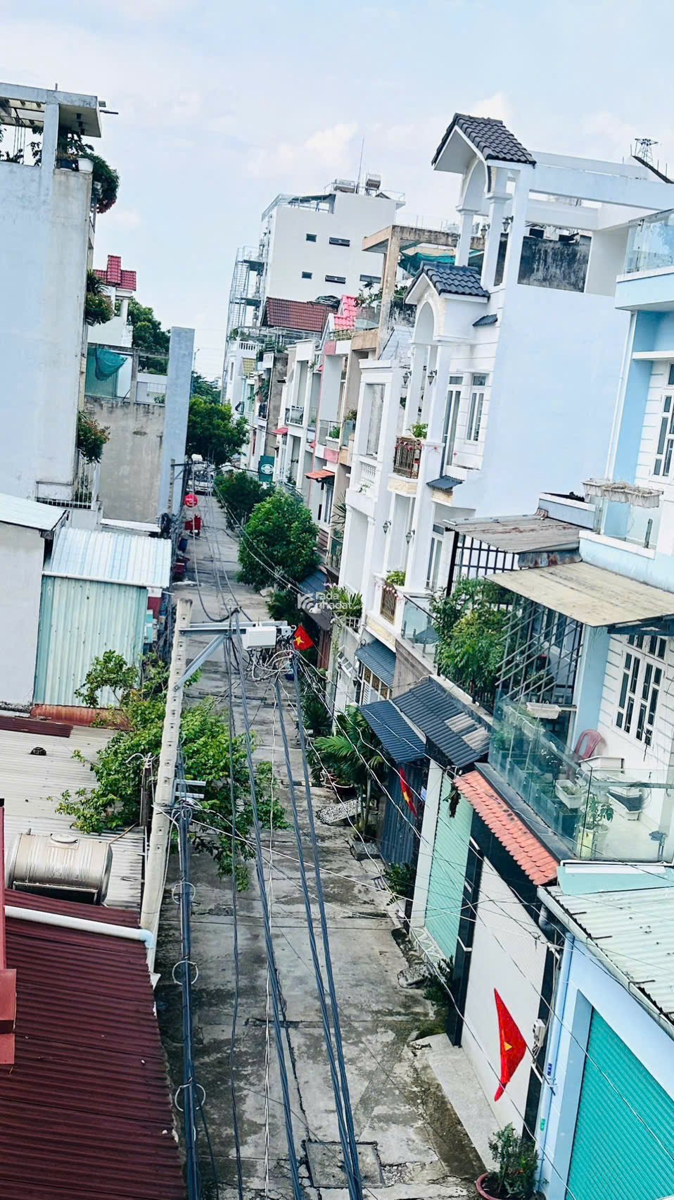 BÁN NHÀ ĐƯỜNG HỒ VĂN LONG, GẦN NGÃ TƯ GÒ MÂY, 5,5x10m, HẺM THÔNG 6m