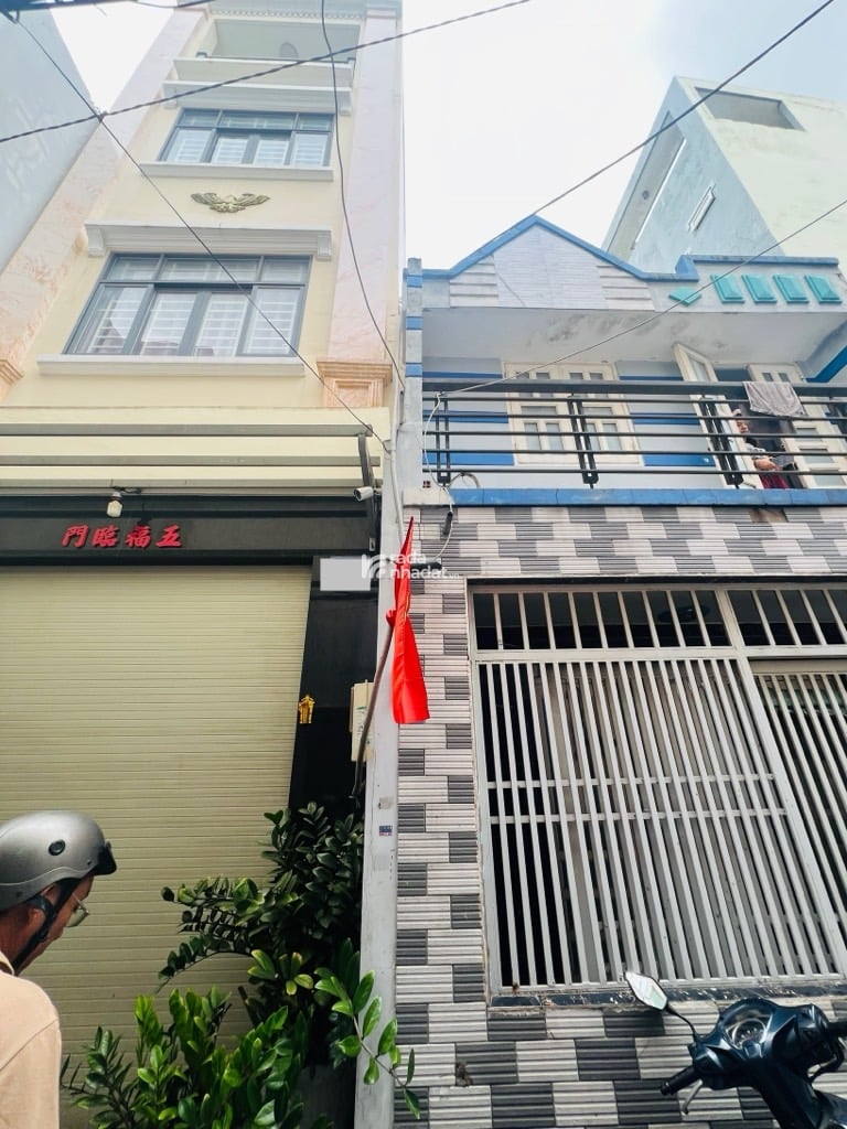 BÁN NHÀ CĂN GÓC ĐƯỜNG HỒNG BÀNG QUẬN 6 - 51M2 - 2 TẦNG