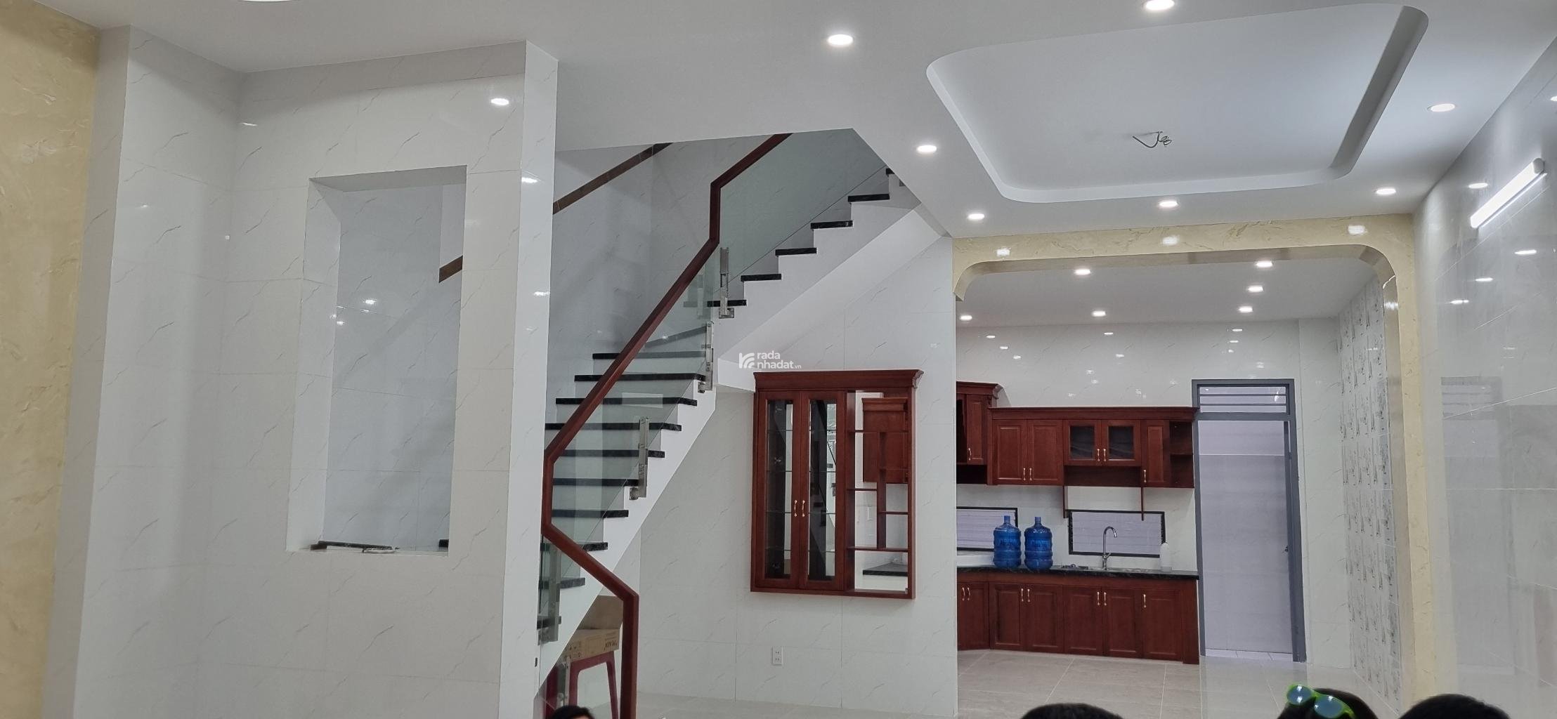 SIÊU PHẨM 4 LẦU - NGANG KHỦNG 6M X 15M - ĐƯỜNG HƯƠNG LỘ 2- 4PN - 5 WC 