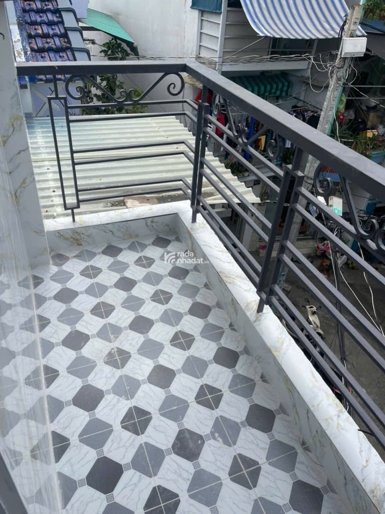 NHÀ Hậu Giang - Bình Tây -Quận 6    DT 13.5M2 3 tầng  3 4     Giá 2.85 tỷ Nhà 3 tầng mới