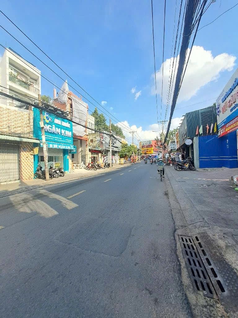 MẶT TIỀN ĐƯỜNG LÊ VĂN THỌ - 450M2 - NGANG 7M, NỞ HẬU 13.4M - ĐANG CHO THUÊ 120 TRIỆU/THÁNG