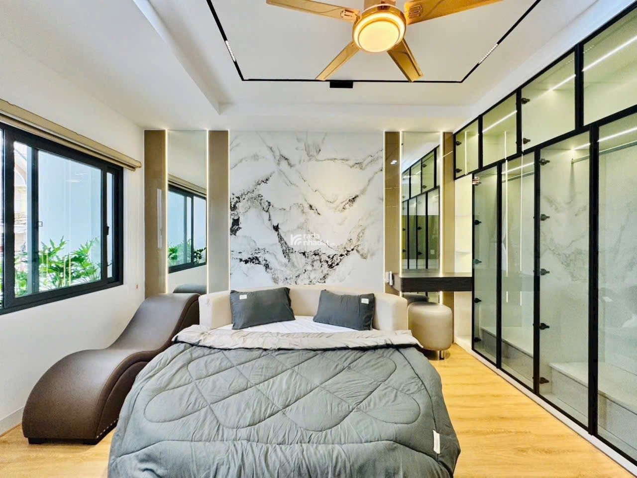 Bán nhà diện tích 50,4m2 giá 3tỷ1 đường Bùi Đình Tuý phường 24 quận Bình Thạnh