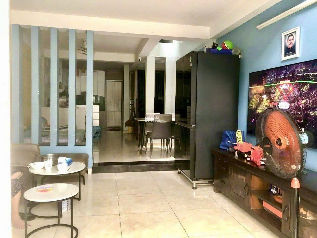 BÁN NHÀ 1 TRỆT 1 LỬNG 1 TUM HẺM Ô TÔ ĐƯỜNG 6 TĂNG NHƠN PHÚ B, QUẬN 9 SÂN THƯƠNG RỘNG GIÁ 6.6 TỶ