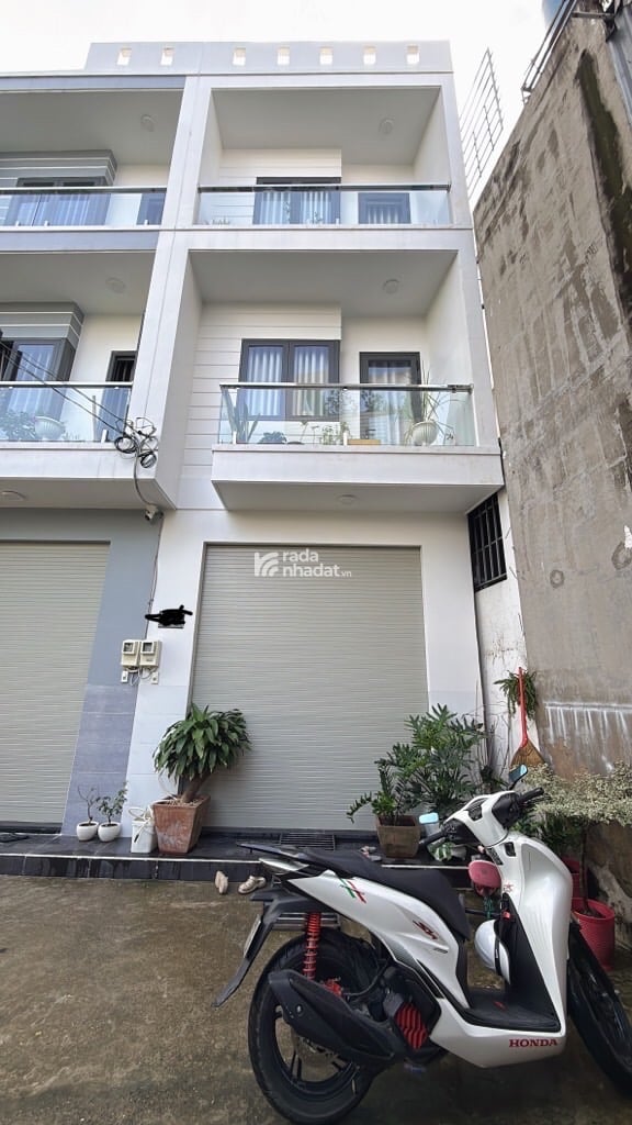 Hẻm xe hơi thuận tiện đi các quận trung tâm Đường Hương Lộ 80-Phường 