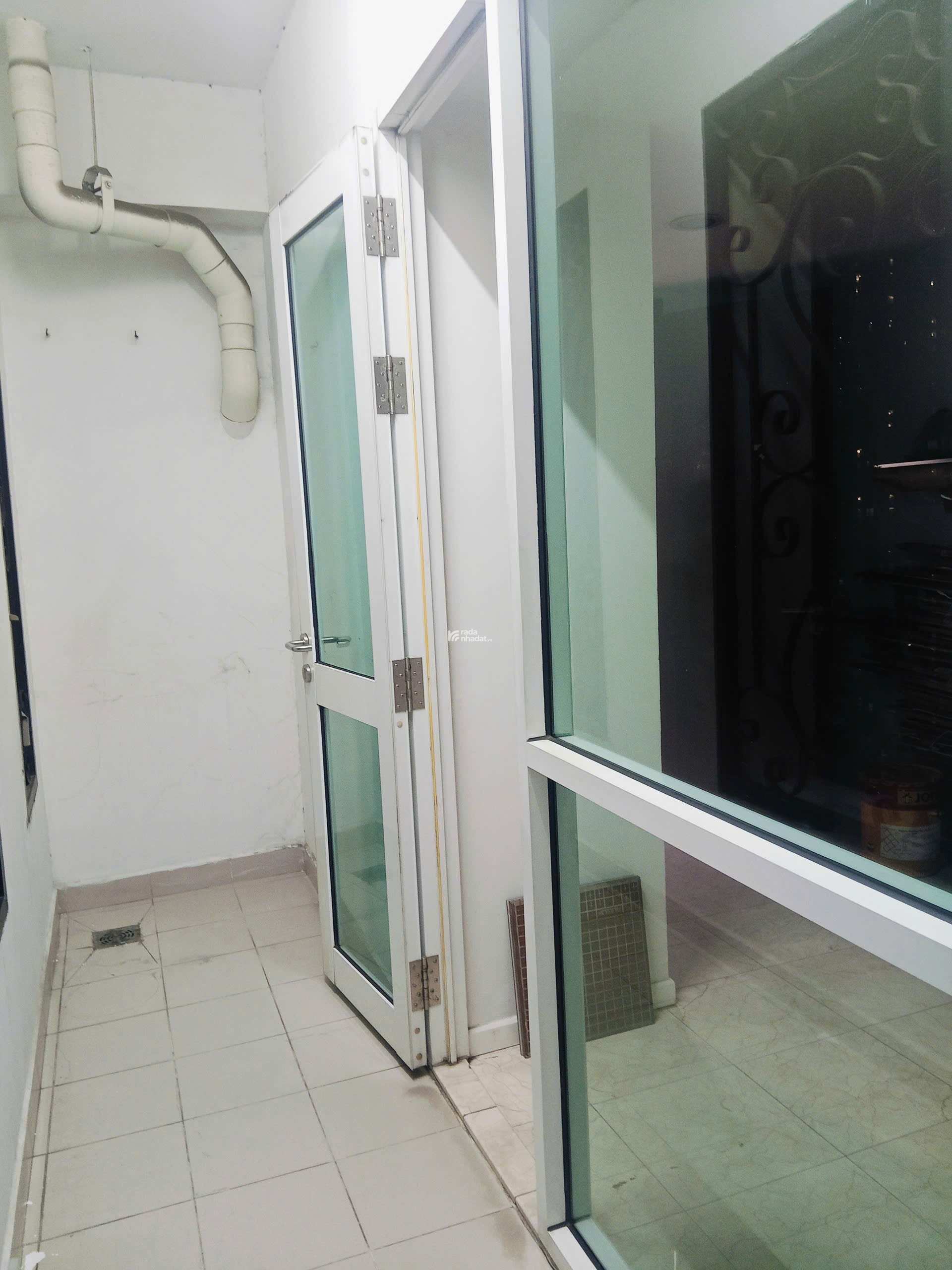 Nhà mặt tiền Tân Sơn Nhì tại Tân Phú, DT 66m2, giá 17,6 tỷ