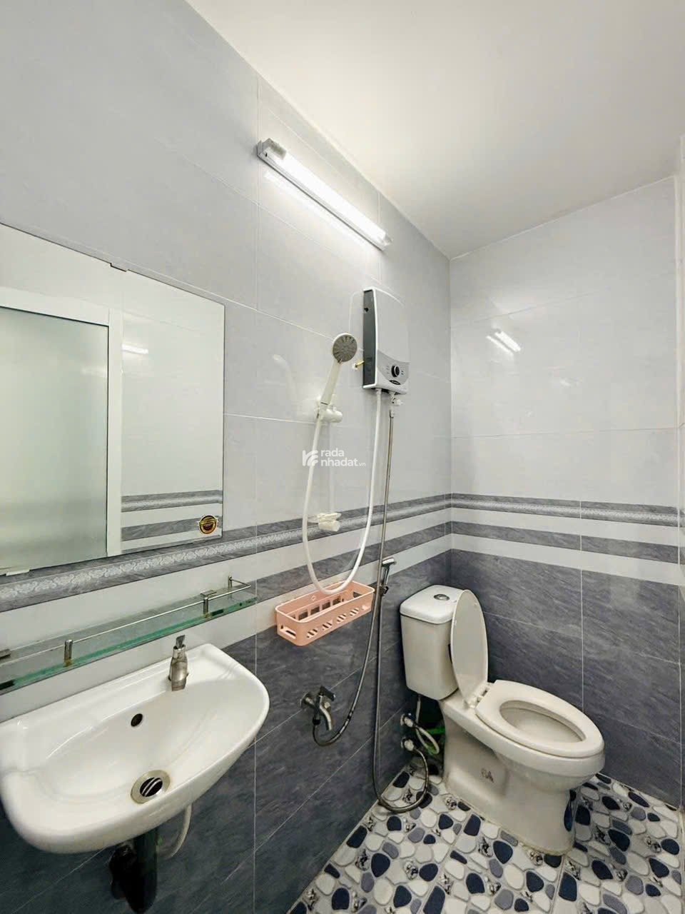 Cần xoay vốn đẩy gấp căn 39,2m2 giá 3tỷ600triệu đường Diên Hồng ,p.1, q.Bình Thạnh