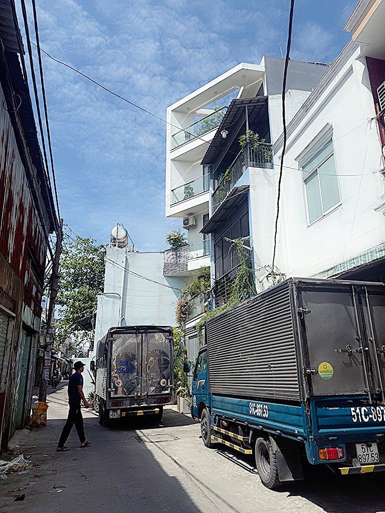 Bán nhà gần văn cao bình hưng hoà a