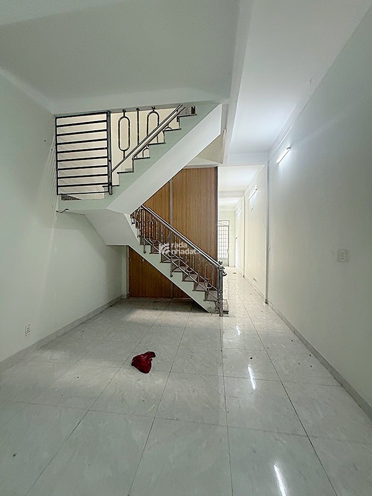 Bán nhà gần văn cao bình hưng hoà a