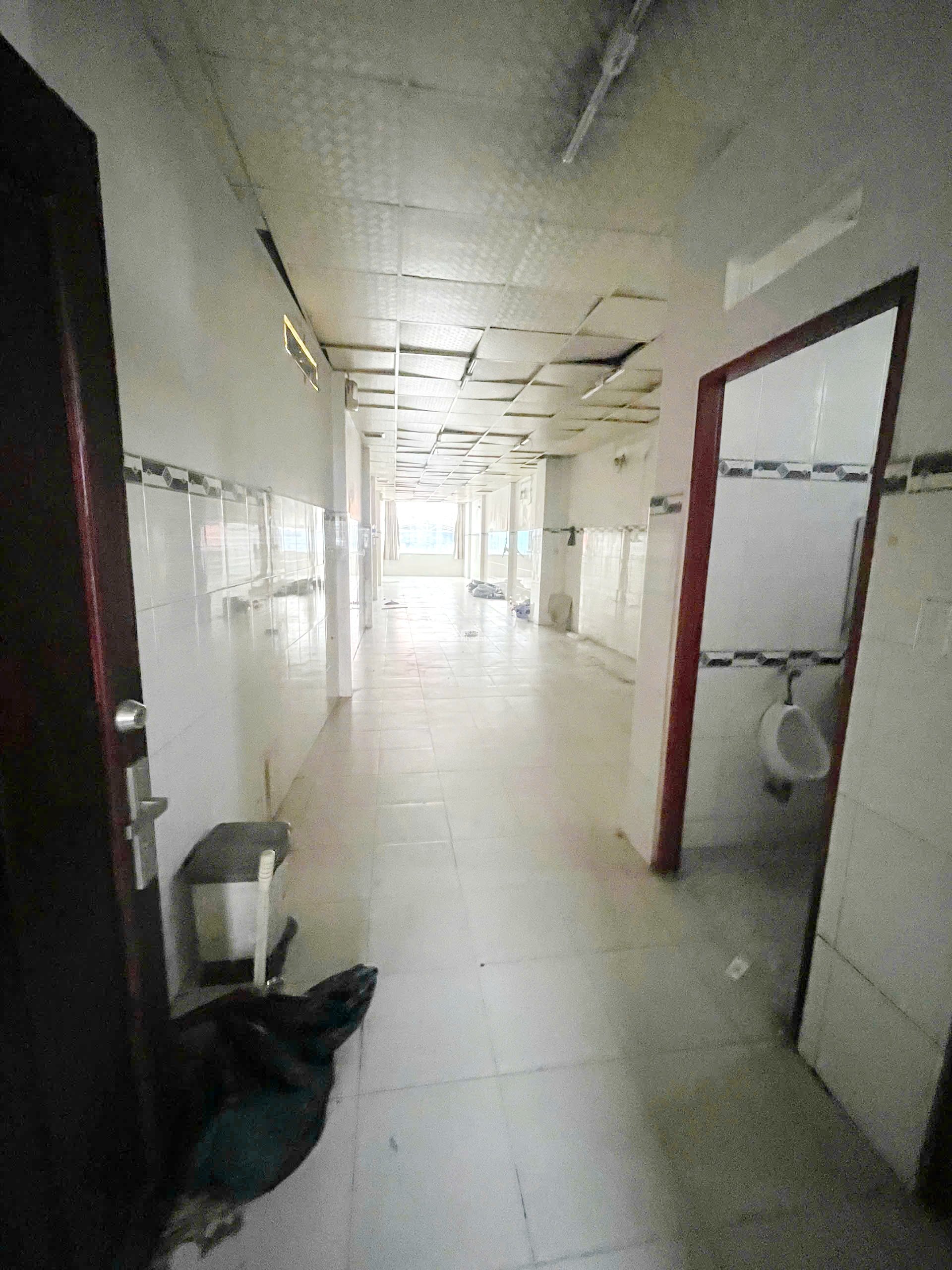 Bán nhà 4 lầu hẻm 4m đường Dương Bá Trạc P.Chánh Hưng Quận 8