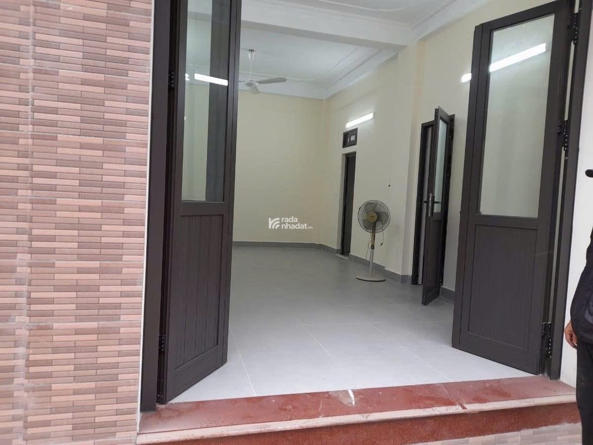 CHO THUÊ MBKD TẦNG 1 NGÕ Ô TÔ HOÀNG ĐẠO THÀNH, THANH XUÂN