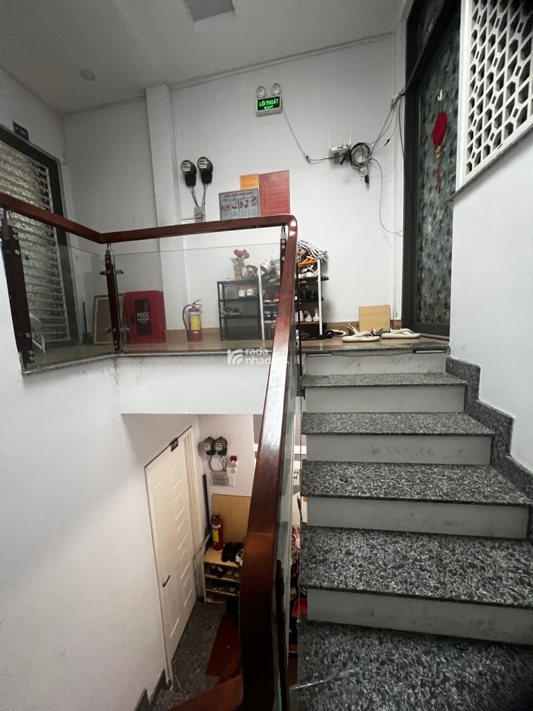 HẺM XE HƠI SÁT NHÀ, NGUYỄN VĂN ĐẬU, PHÚ NHUẬN, 5 TẦNG MỚI Ở NGAY. GIẢM 200TR CHỈ 12.5T TL 