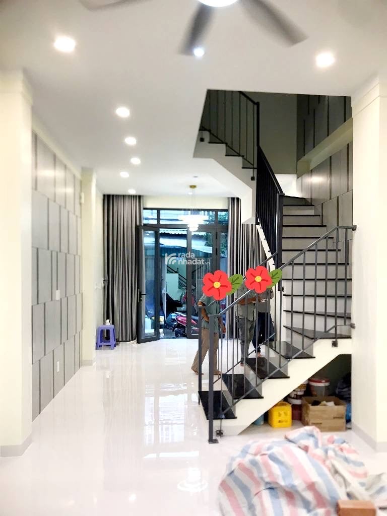 bán nhà gần  đường bình long tân phú