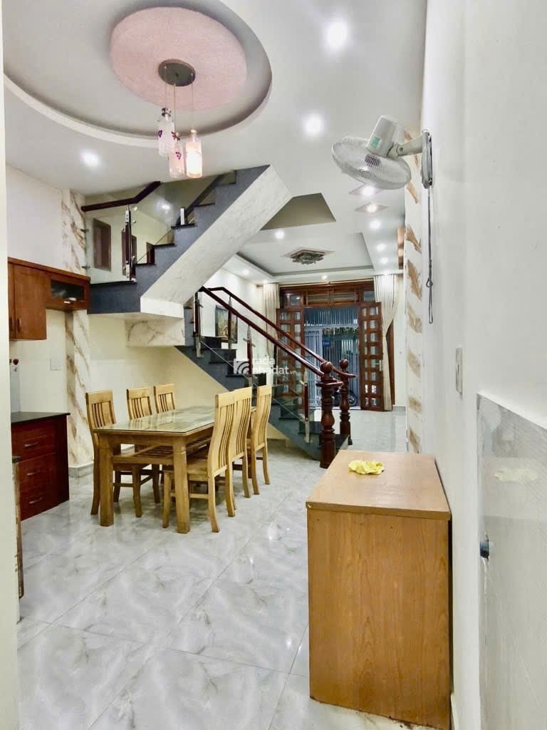 CHỈ 4 TỶ 60M2 3 LẦU HXH NHÀ ĐẸP NGAY NGUYỄN THỊ KIỂU TIỆN QUA GÒ VẤP