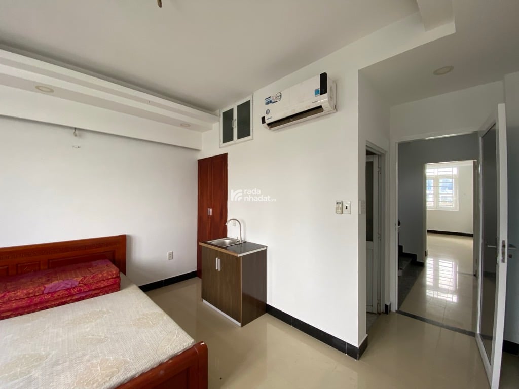 NHÀ ĐẸP 5 TẦNG, 8PN, NGANG 4M, HẺM 1041 TRẦN XUÂN SOẠN, P. TÂN HƯNG, GẦN HIM LAM QUẬN 7, NHỈNH 6 T.