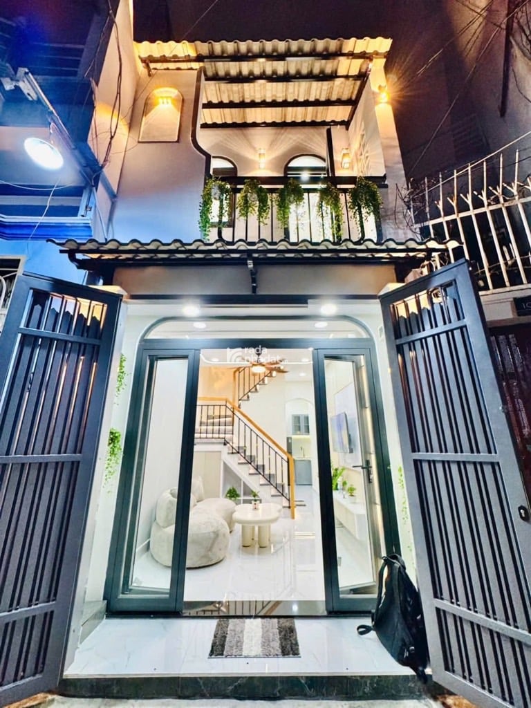NHÀ GIÁ RẺ, NGUYỄN THƯỢNG HIỀN, BÌNH THẠNH, ĐỦ CÔNG NĂNG, GIÁ RẺ. GIẢM 350TR CHỈ CÒN 5T TL 