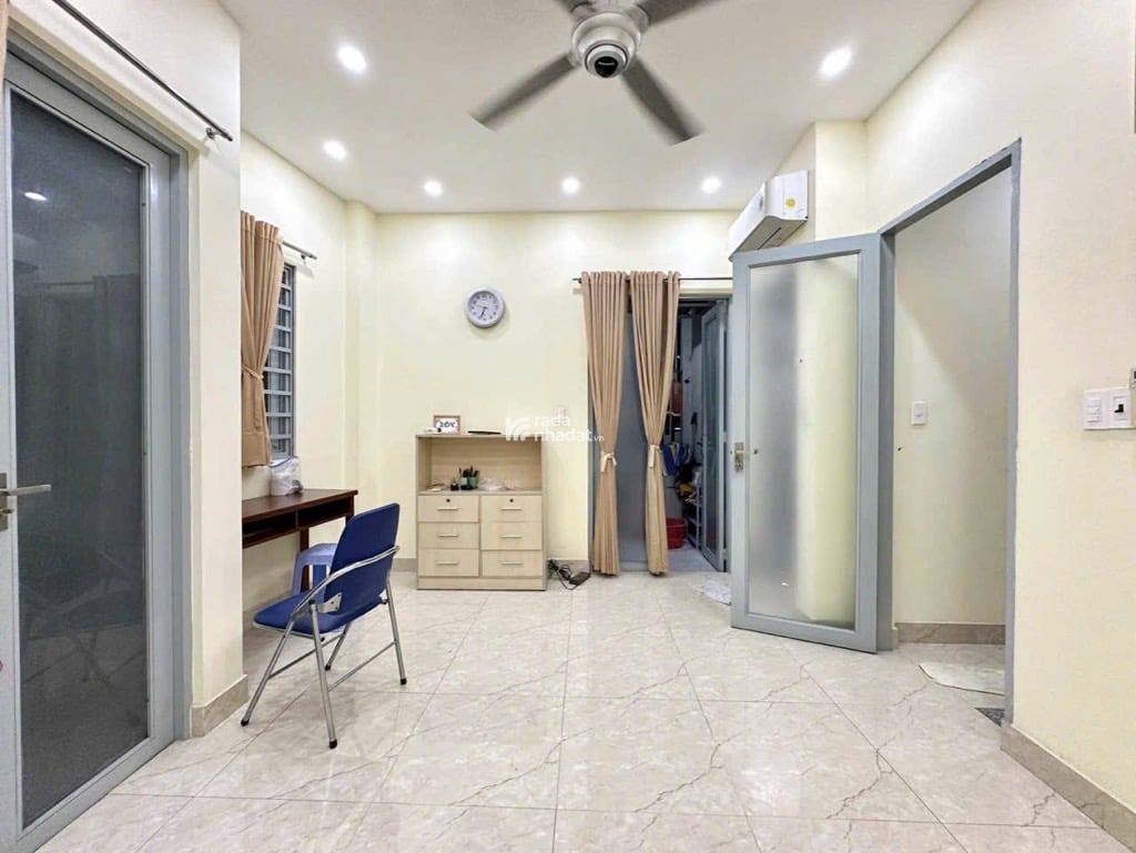 HẺM XE HƠI VIP HỒ BIỂU CHÁNH, PHÚ NHUẬN, 5 TẦNG MỚI Ở NGAY. GIẢM 200TR CHỈ CÒN 9.5T TL 