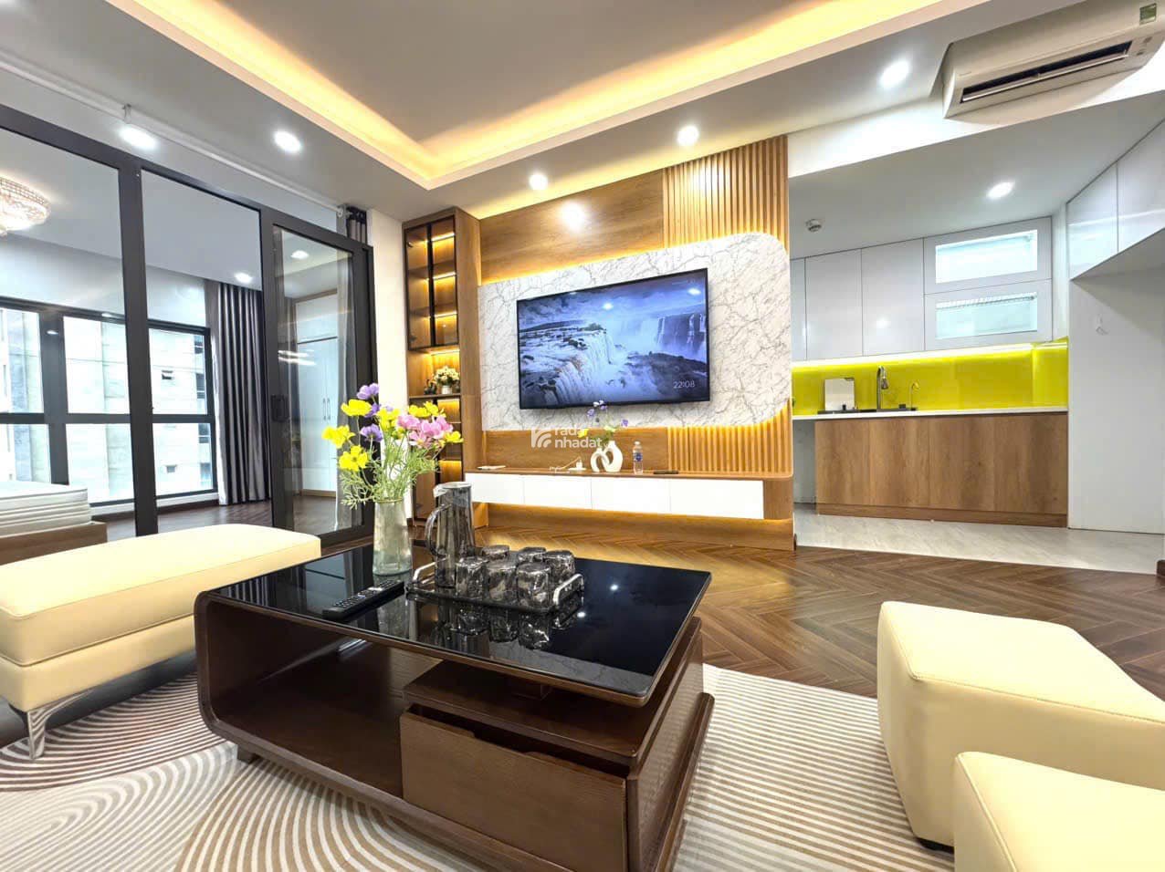 Giá thật căn 2 ngủ The Park Home, Thành Thái. Giá 6,5 tỷ DT 82m2 và 2 VS, LH 0978 965 ***