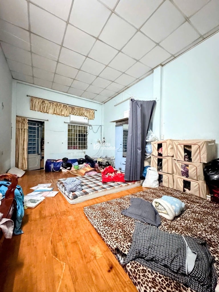 BÁN NHÀ KHU TÊN LỬA 48M2 ĐƯỜNG 6M THÔNG GẦN MẶT TIỀN ĐƯỜNG NHỈNH 4 TỶ  