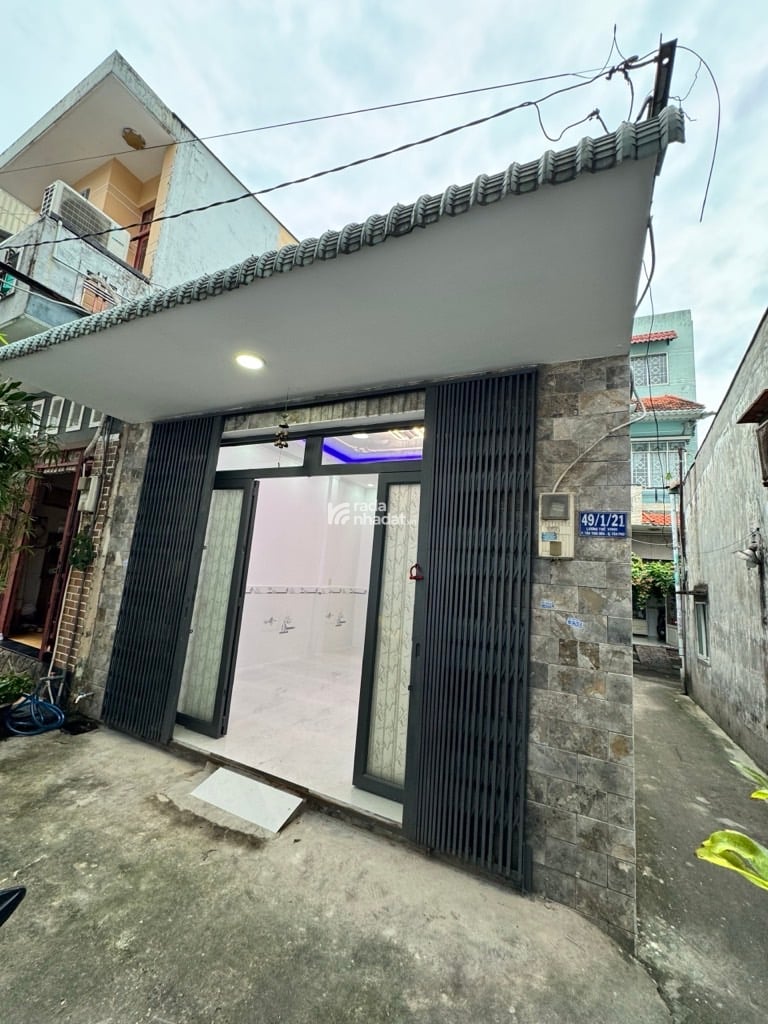 SÁT VÁCH Q11, SÁT MT LƯƠNG THẾ VINH, TÂN PHÚ, 53M2 Ở NGAY. GIẢM 550TR CHỈ 4.6T