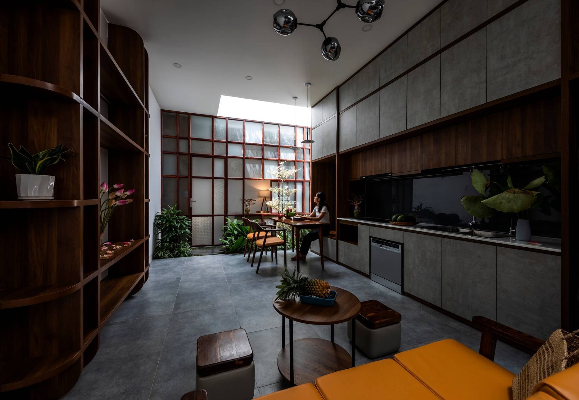 Hạ chào nhà mặt tiền Hoàng Diệu, P.10, Phú Nhuận, 66m2, 3 tầng, giá 16.2 tỷ