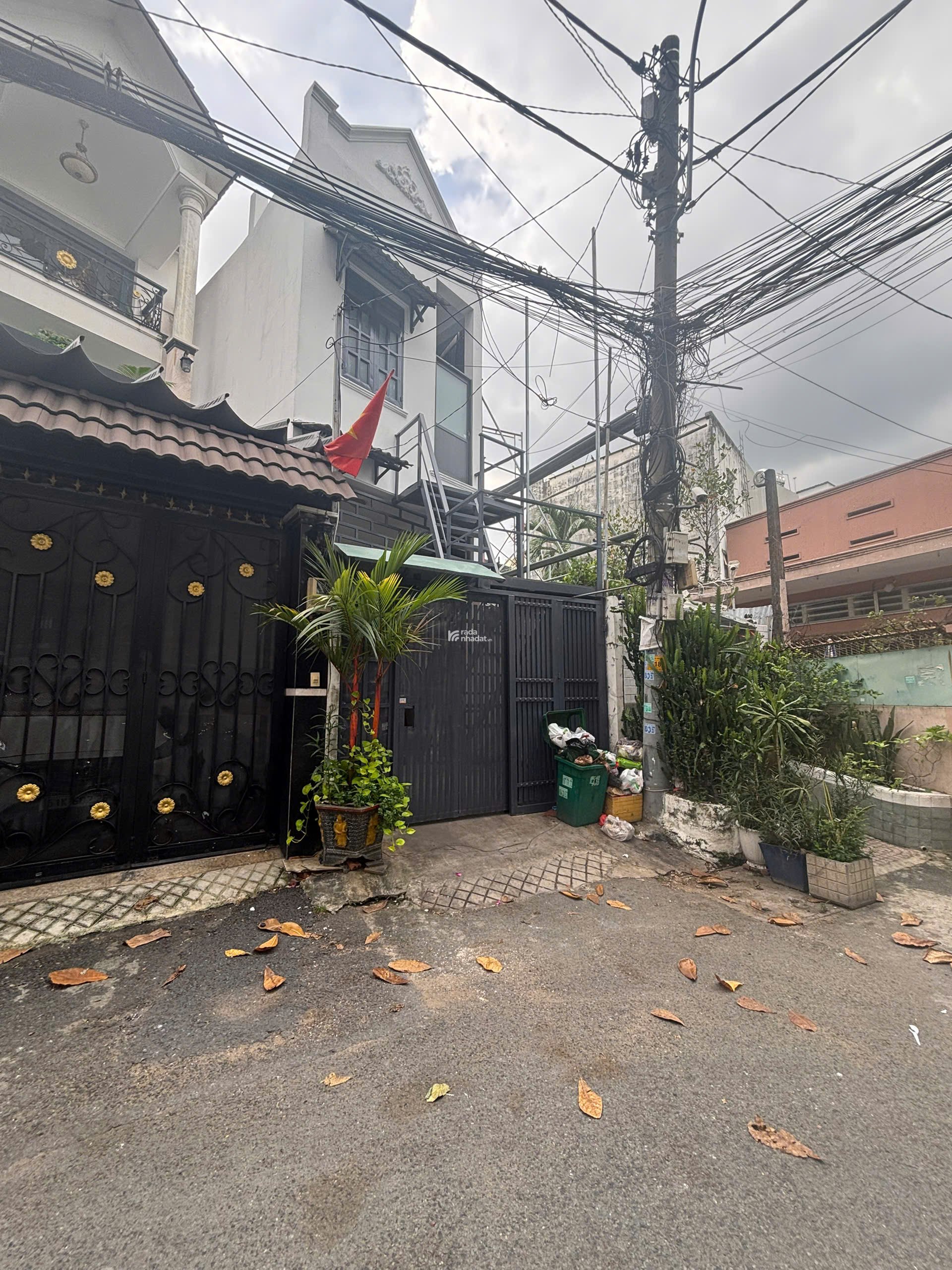 Nhà trọ trung tâm Thủ Đức diện tích công nhân trên sổ 115.9m, dòng tiền ổn định 300 triệu/năm