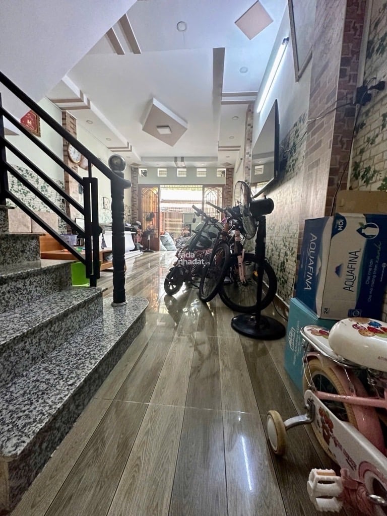 bán nhà gần lê văn qưới mã lò bình hưng hoà a